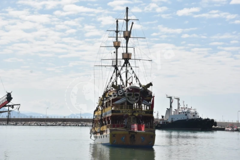 Экскурсия на пиратской лодке по Алании - 6