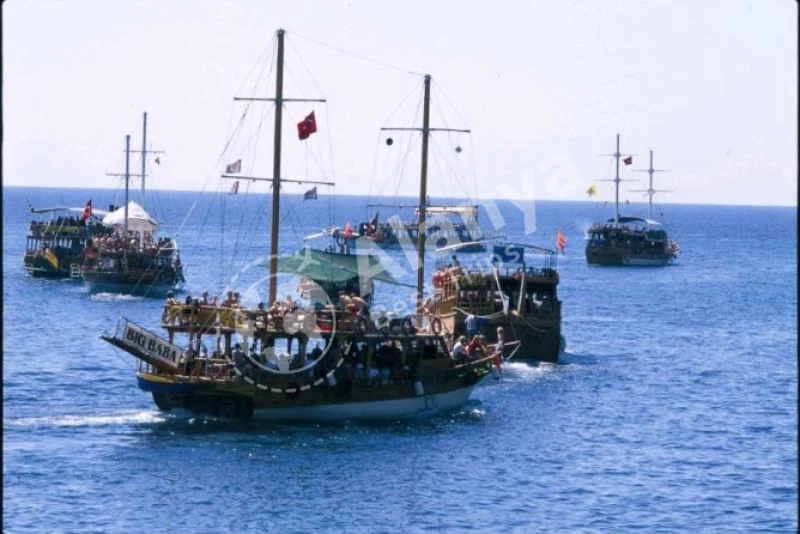 Экскурсия на пиратской лодке по Алании - 17