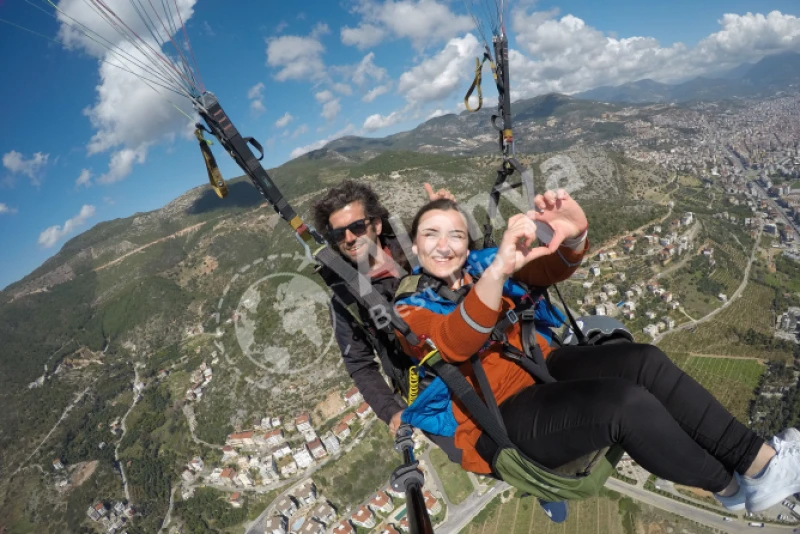 Kargicak Paragliding Tour